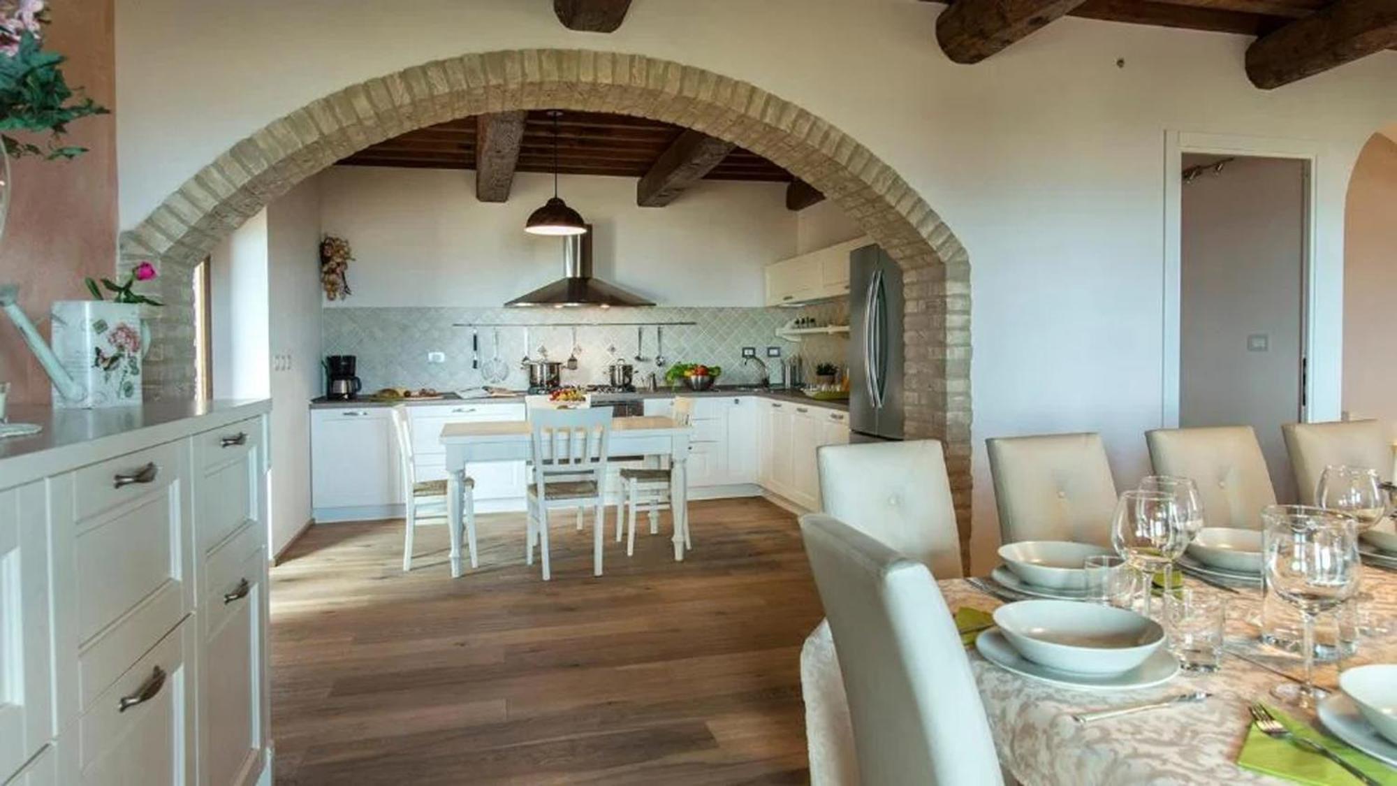 Casale Con Vista Colline Apartman Volterra Kültér fotó